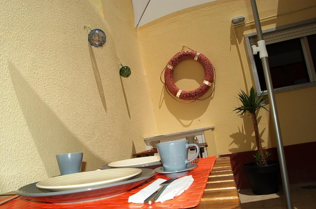 Swordfish Eco-House Peniche Villa Rum bild